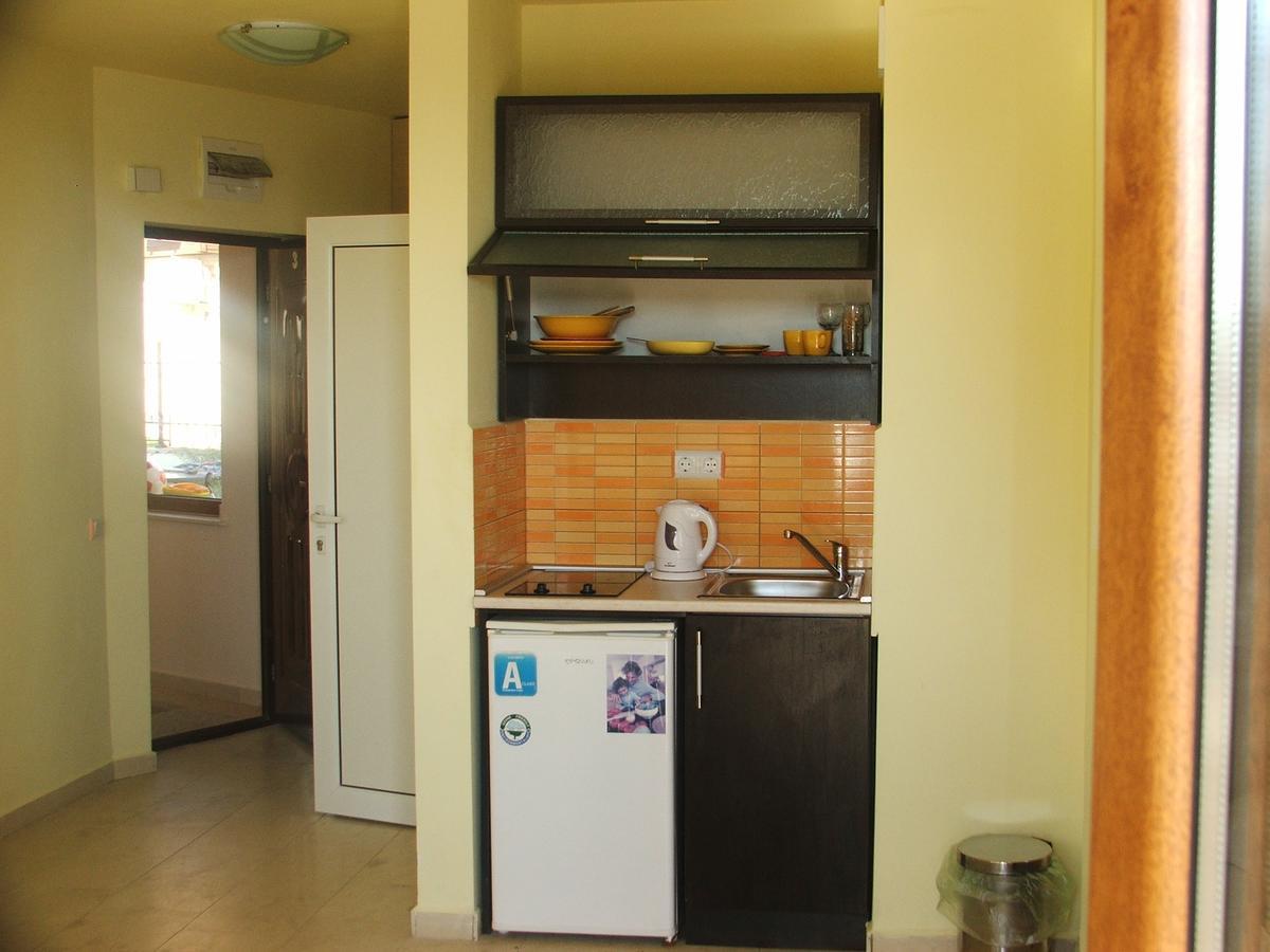 Akshaena Aparthotel Sozopol Bagian luar foto