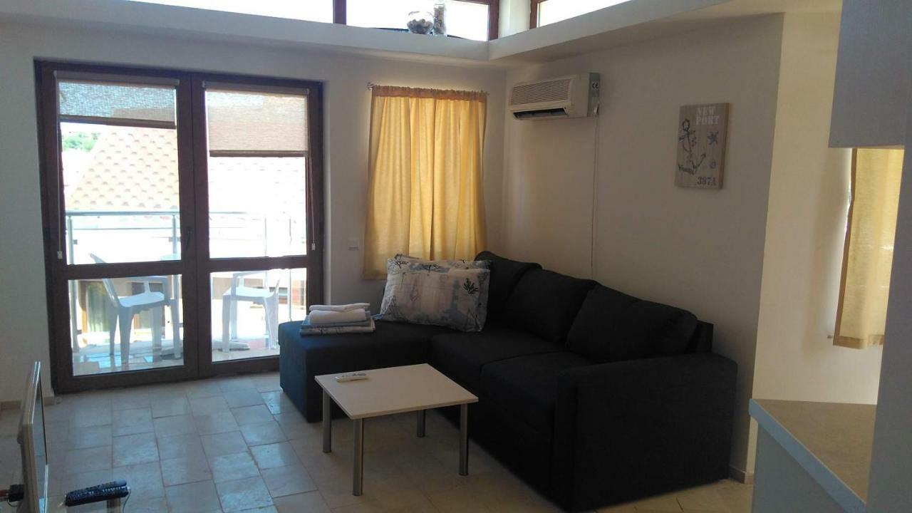 Akshaena Aparthotel Sozopol Bagian luar foto