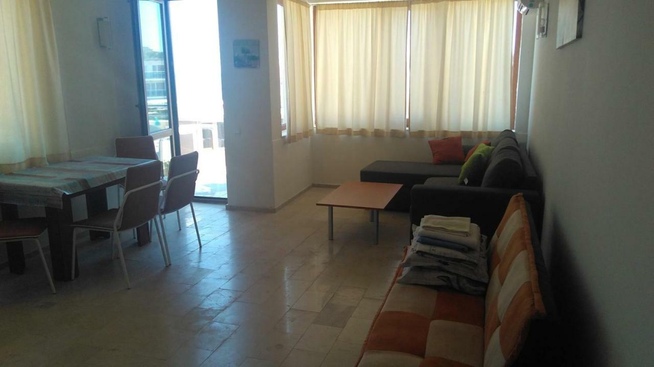 Akshaena Aparthotel Sozopol Bagian luar foto